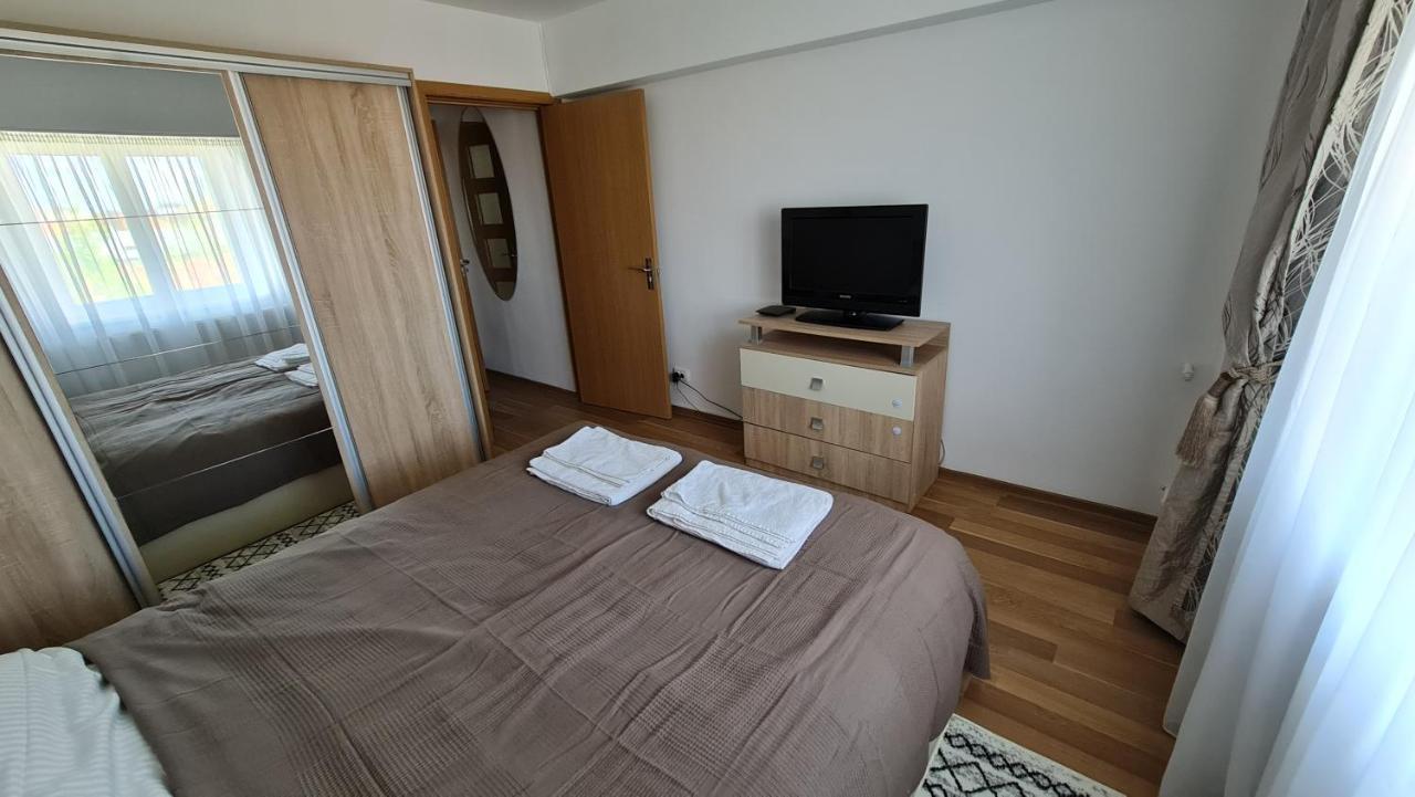 Vs Central Apartment Otopeni Extérieur photo